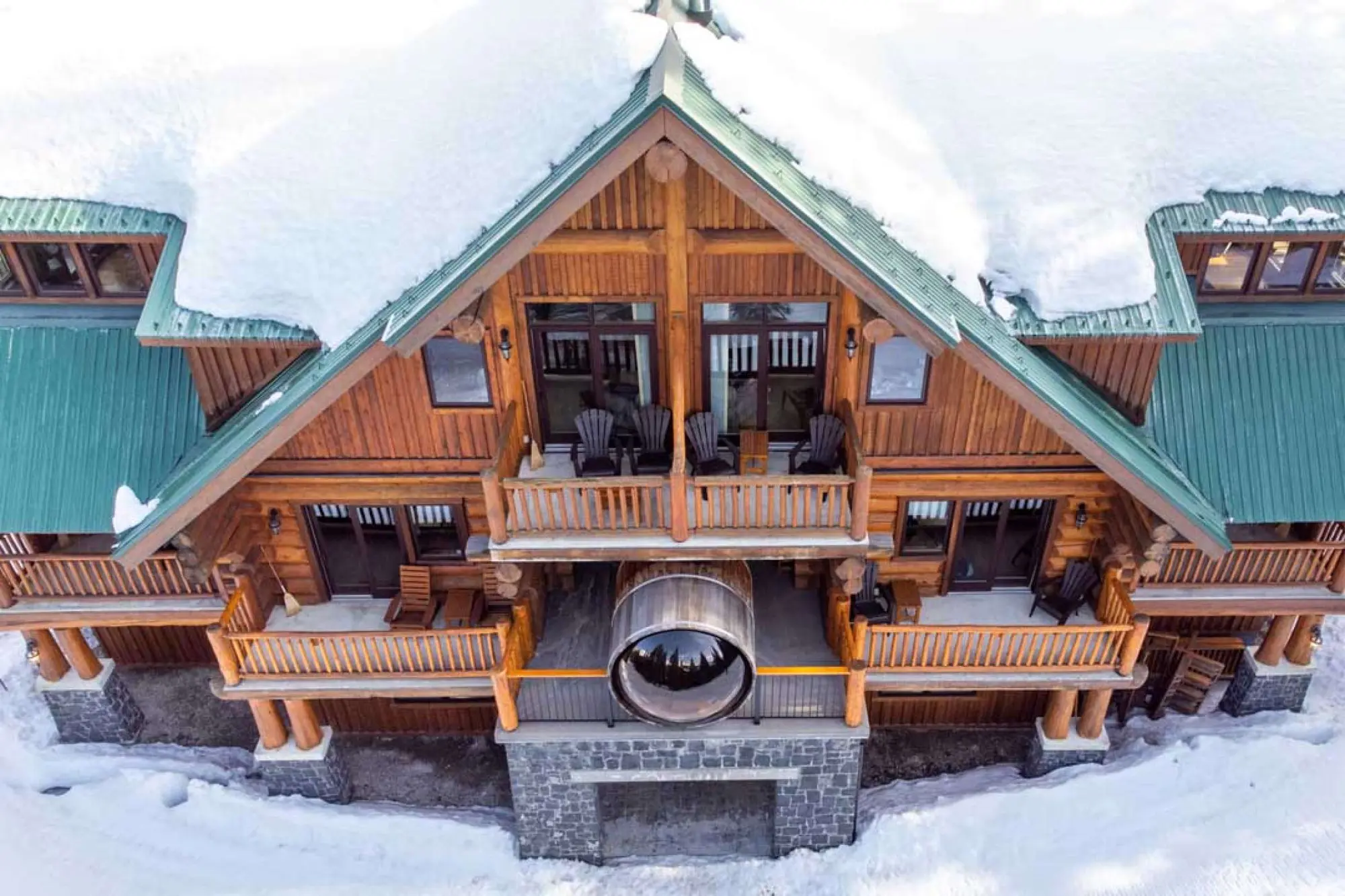 Cedar Lodge in winter