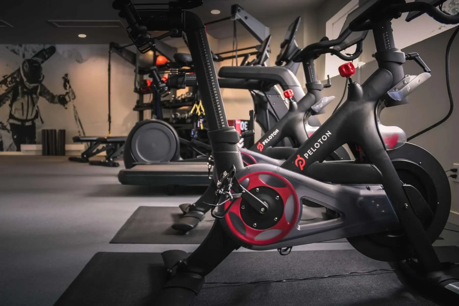 The mountain fitness centre at Island Lake Lodge