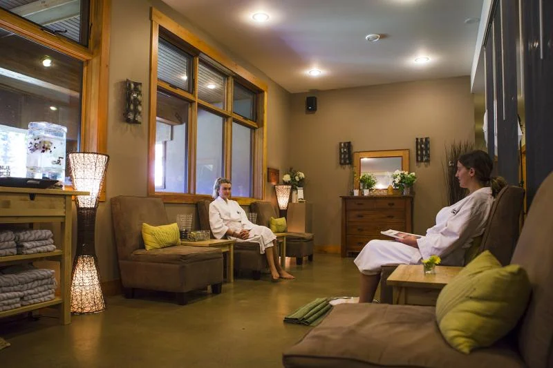 Spa Packages at Island Lake