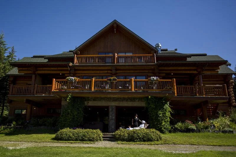 Spa Packages at Island Lake