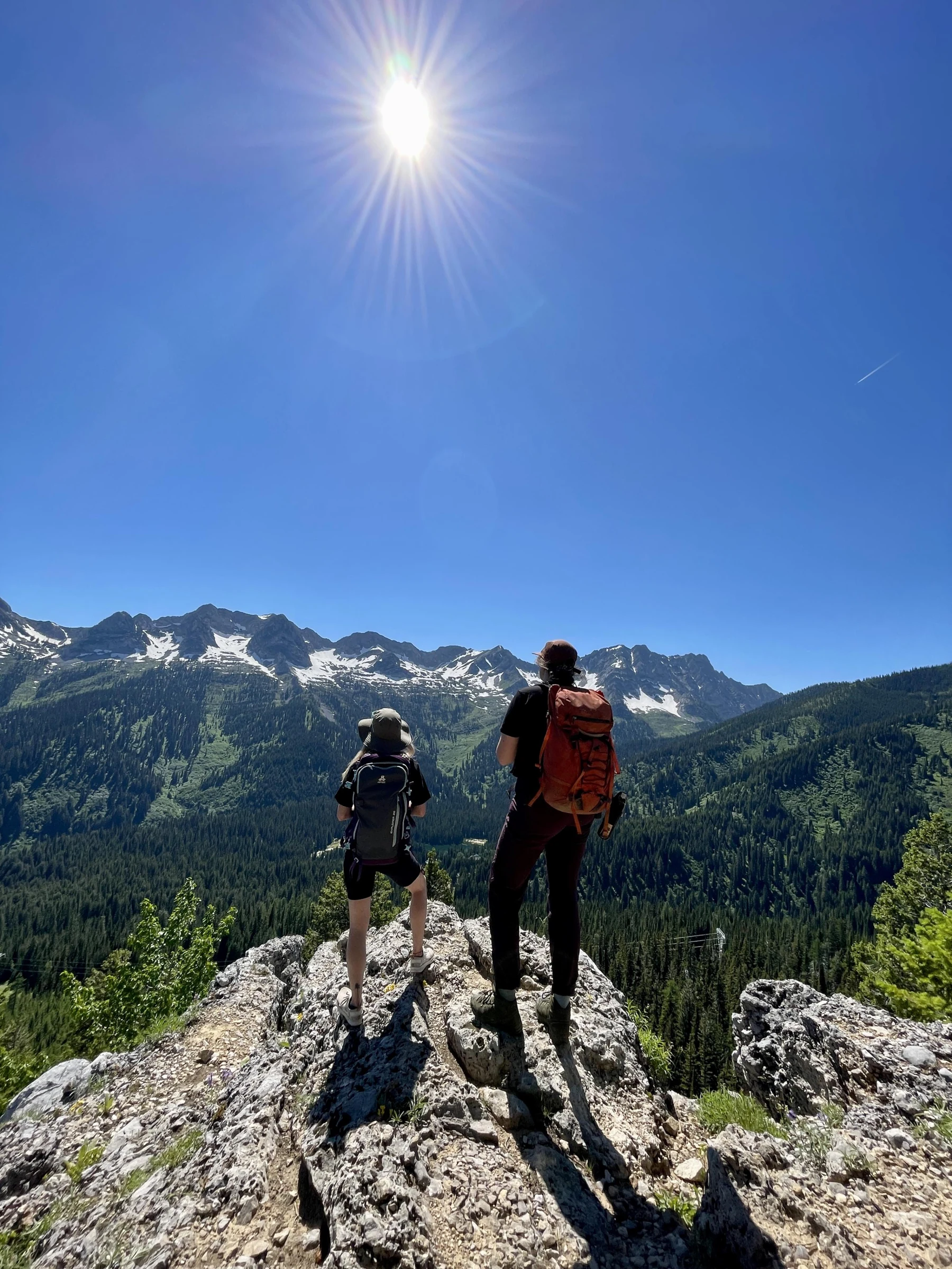 Hikers looking across the Lizard Range