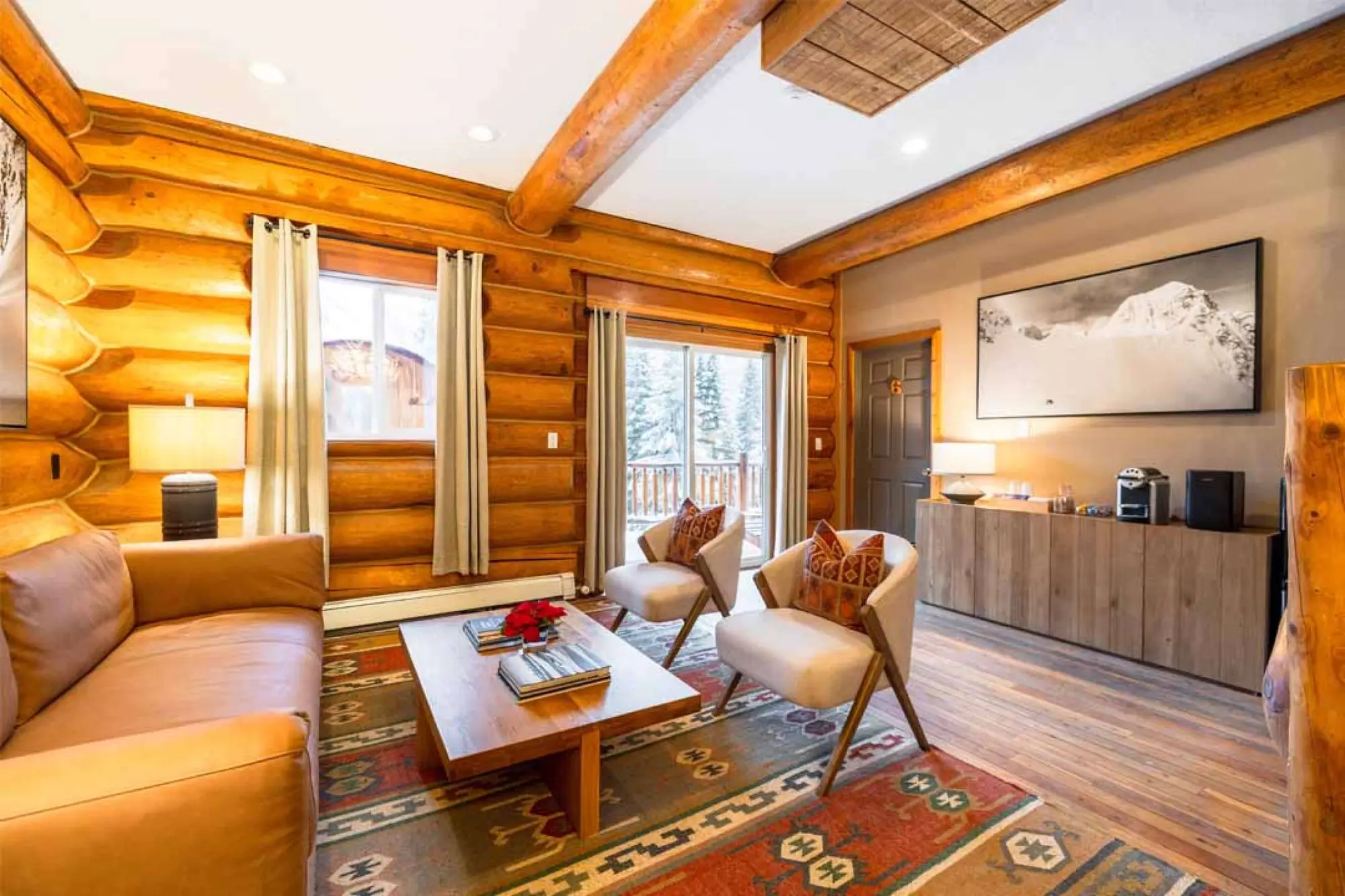 The timber lounge in Red Eagle Lodge